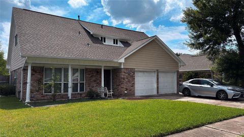 Photo of 11923 Hendon Lane, Houston, TX 77072 (MLS # 31999913)