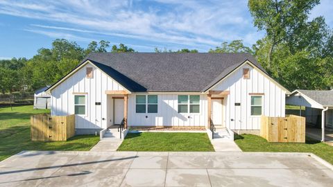 603 N Echols Street Caldwell TX 77836