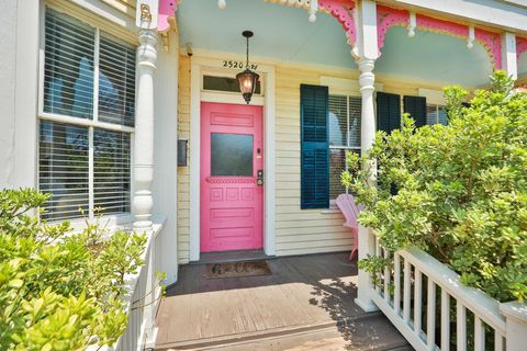 Photo of 2520 Avenue P 1/2, Galveston, TX 77550 (MLS # 83391113)