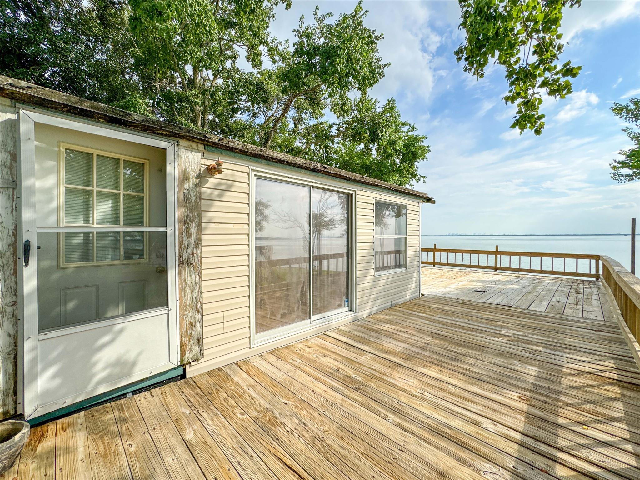 3014 Bay Oaks Harbor Drive