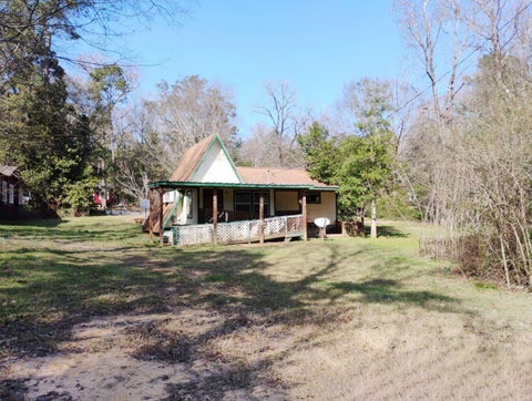 Photo of 229 Lincoln Drive, Livingston, TX 77351 (MLS # 43724069)