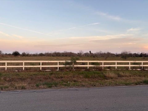 Photo of 0 Broadway Street, San Leon, TX 77539 (MLS # 18306399)