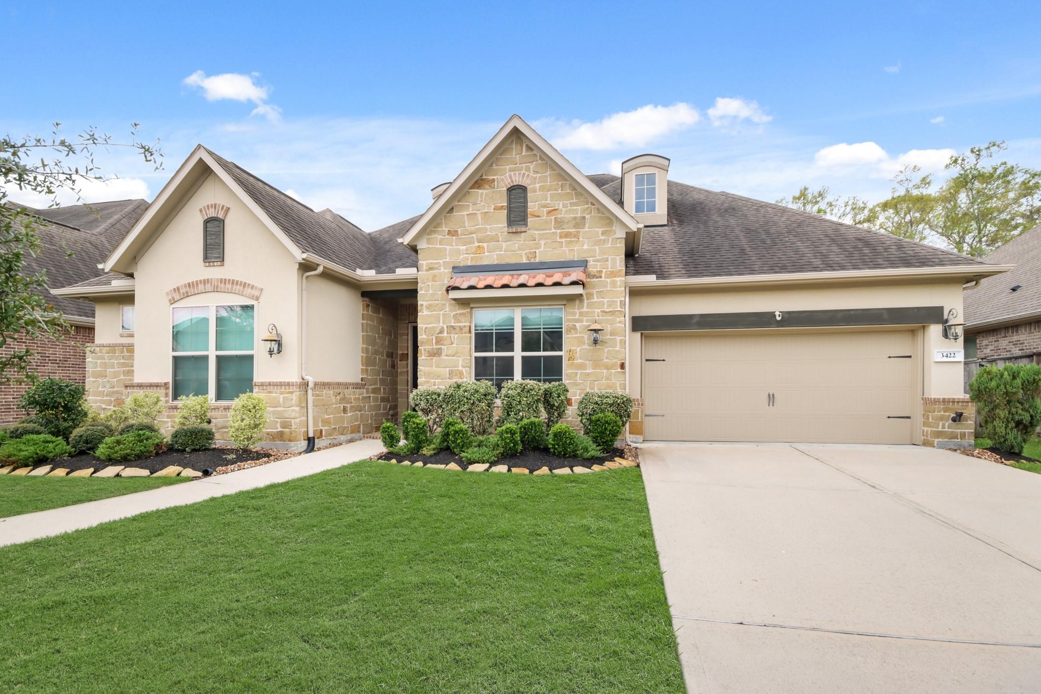 3422 Oakheath Manor Way