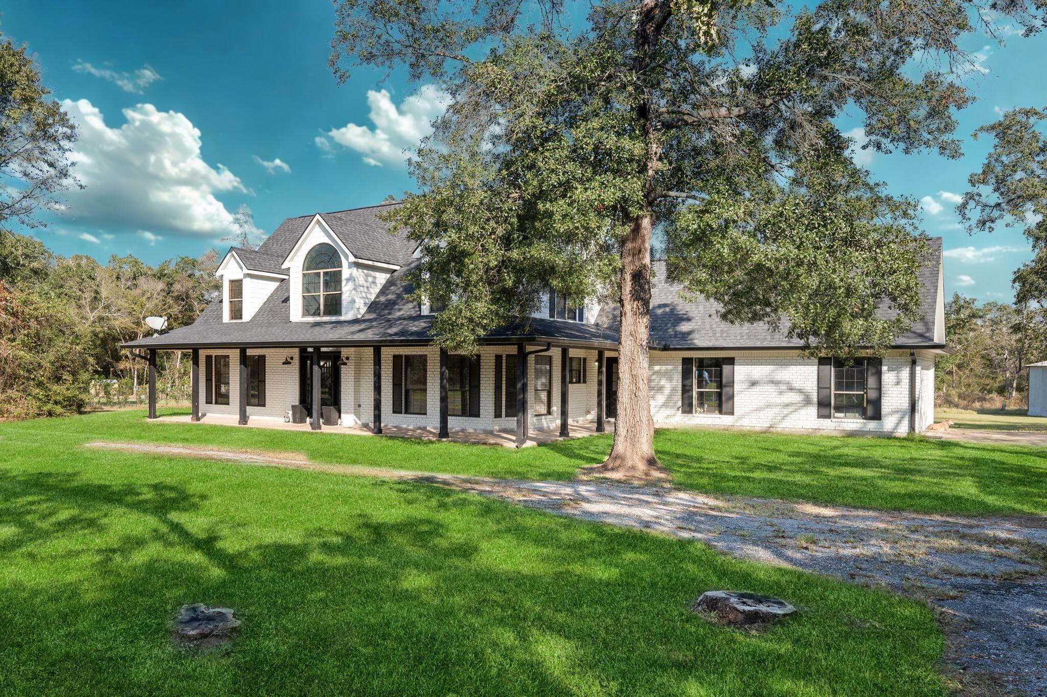 2879 Oak Forest Lane