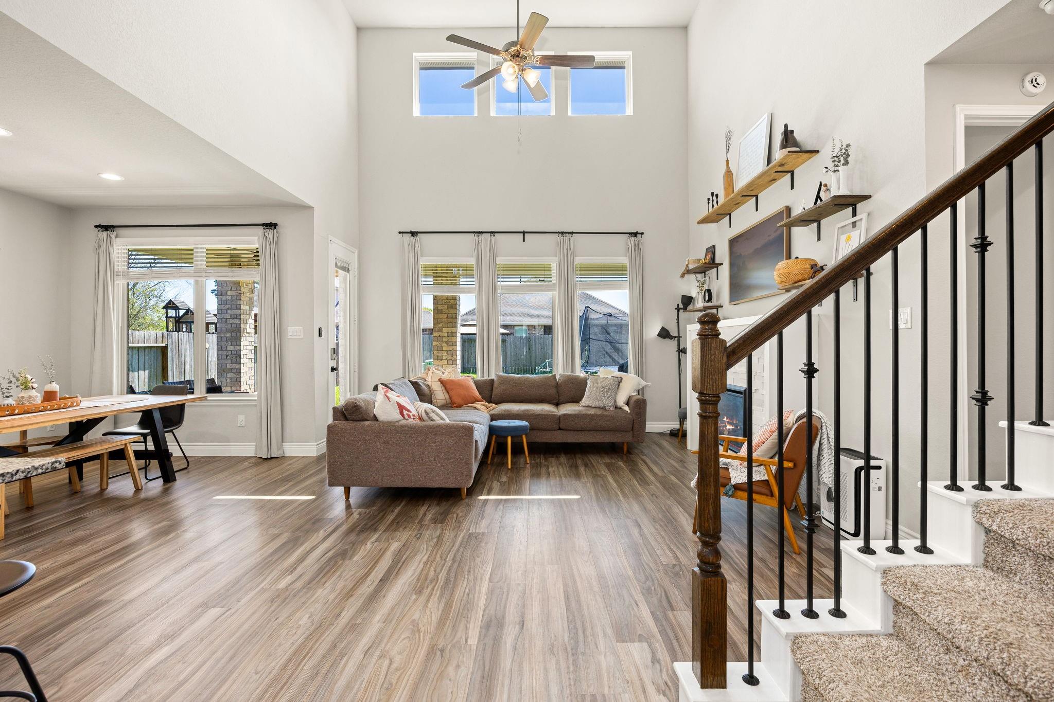 11107 Thinleaf Alder Way