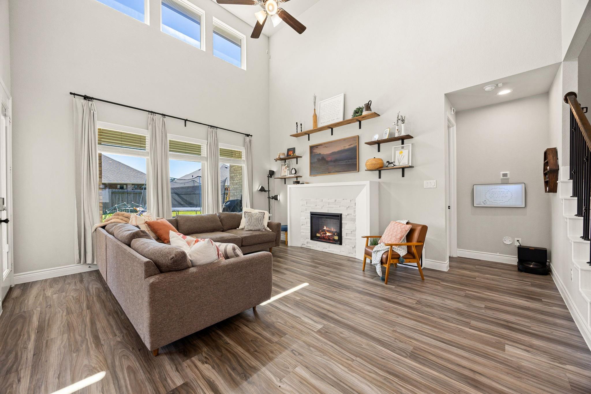 11107 Thinleaf Alder Way