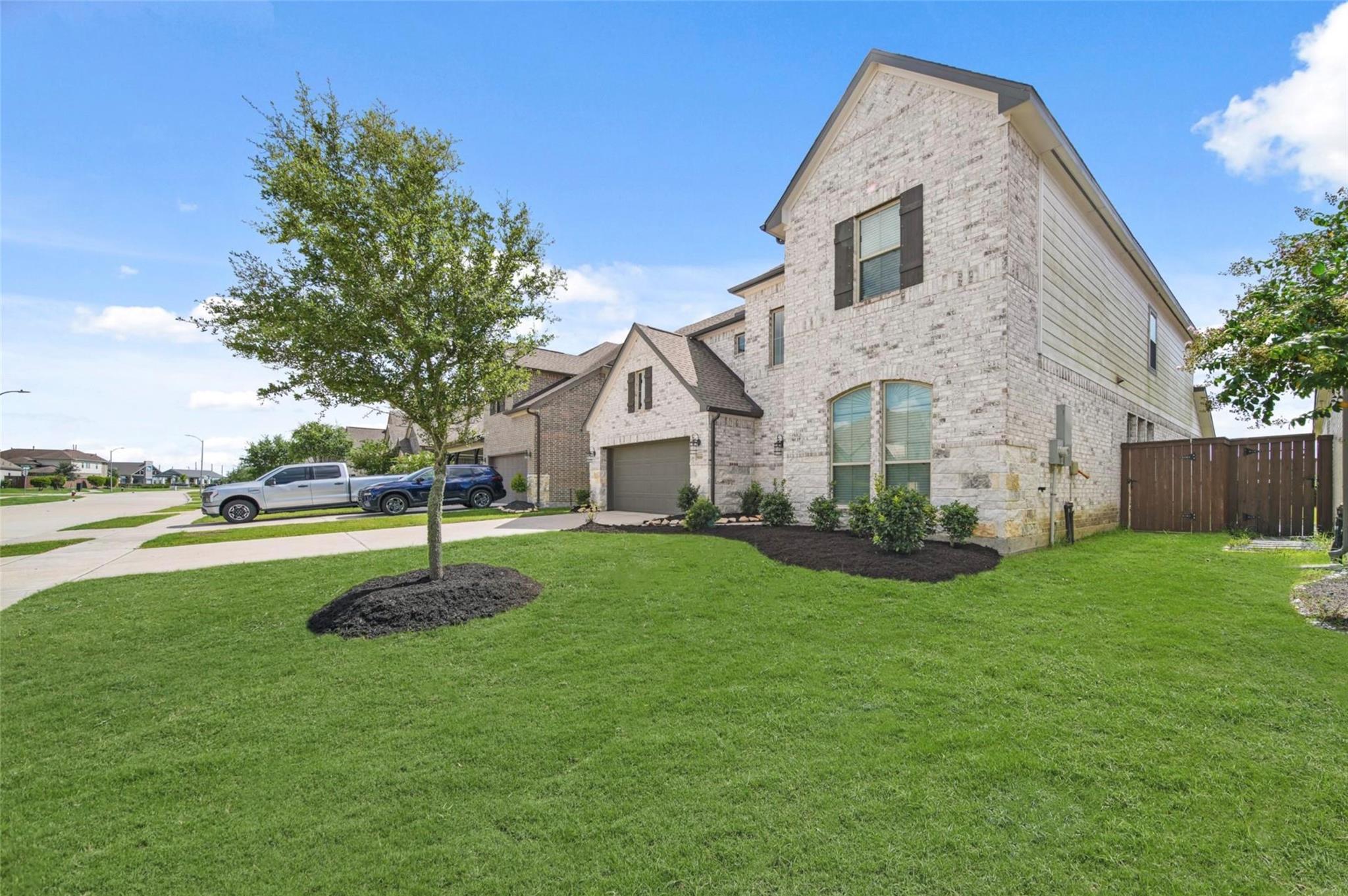 5918 Lake Bridge Lane