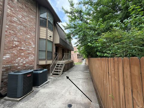 Tiny photo for 2103 Place Rebecca Lane #D10, Houston, TX 77090 (MLS # 76384110)