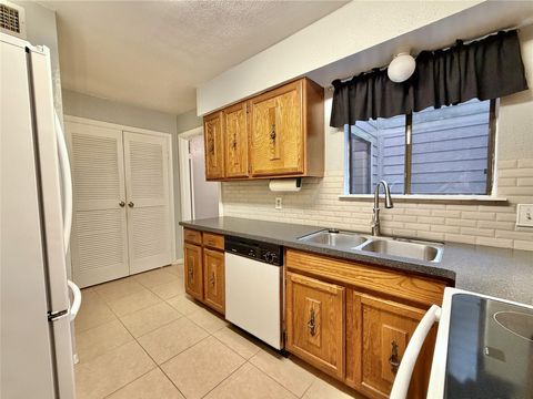 Tiny photo for 2103 Place Rebecca Lane #D10, Houston, TX 77090 (MLS # 76384110)