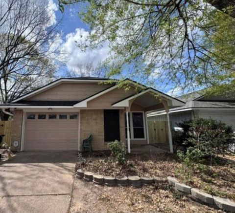 Photo of 13703 Carsa Lane, Houston, TX 77014 (MLS # 28466885)