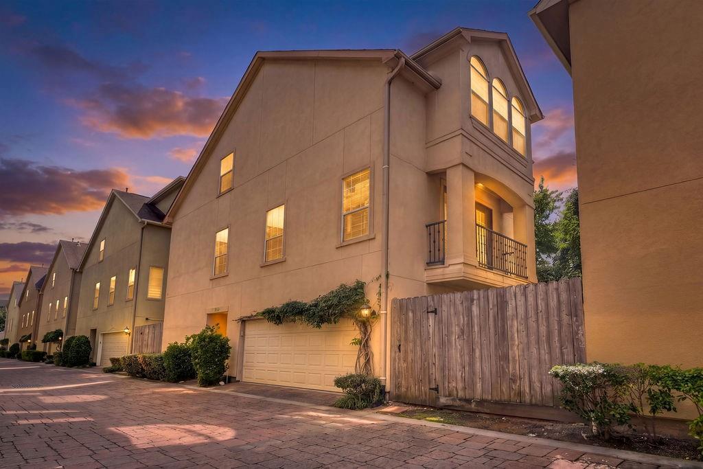 Photo of 1602 Colorado Street Unit A St, Houston, TX 77007 (MLS # 47049909)