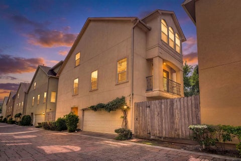 Photo of 1602 Colorado Street Unit A St, Houston, TX 77007 (MLS # 47049909)