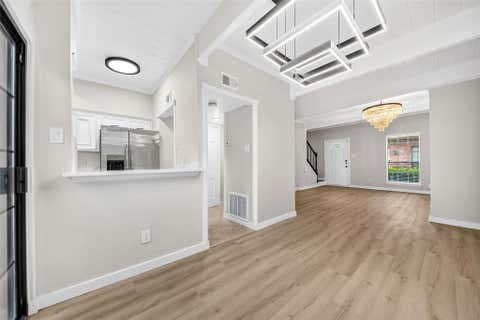 Photo of 5328 Brownway Street #B15, Houston, TX 77056 (MLS # 94857033)
