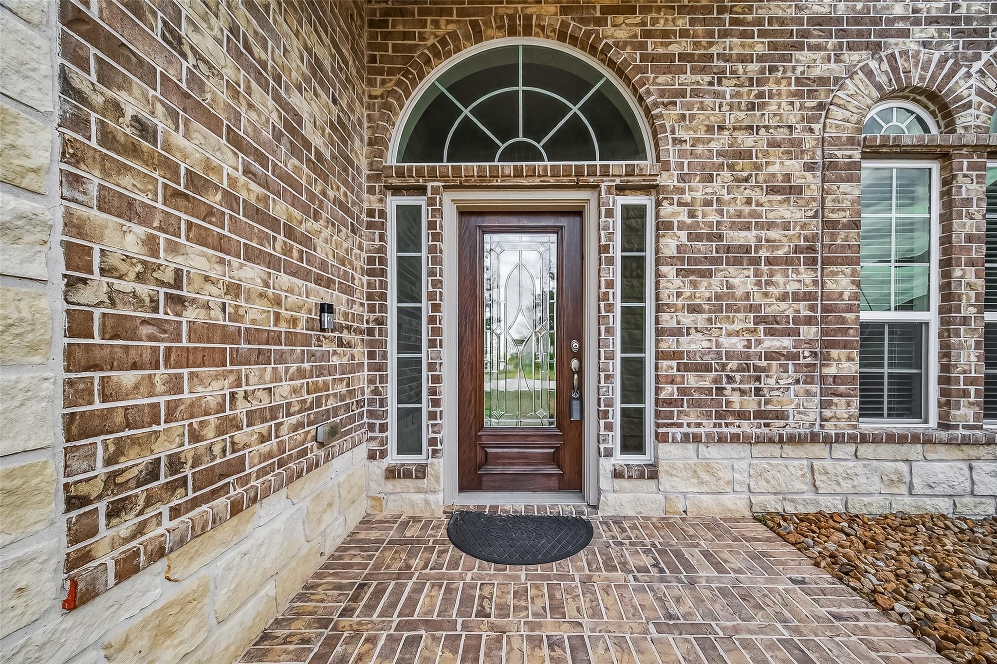 11602 Kings Point Boulevard