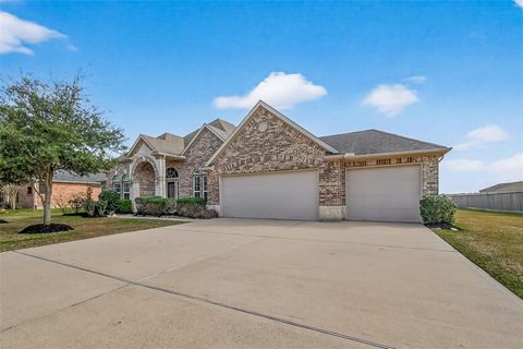 11602 Kings Point Boulevard Mont Belvieu TX 77535