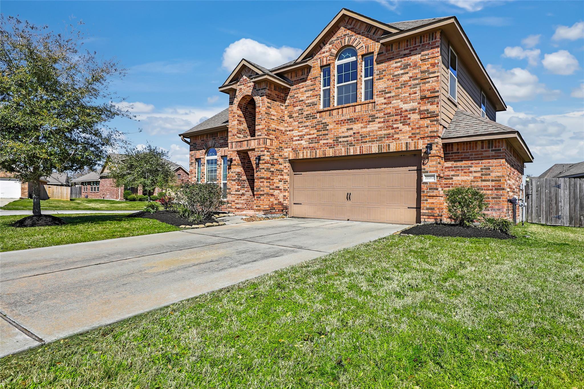 13303 Canton Cliff Ct Court