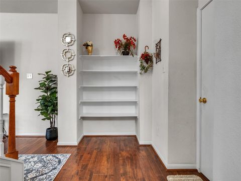 Tiny photo for 5514 Gatesprings Lane Lane, Sugar Land, TX 77479 (MLS # 40662318)