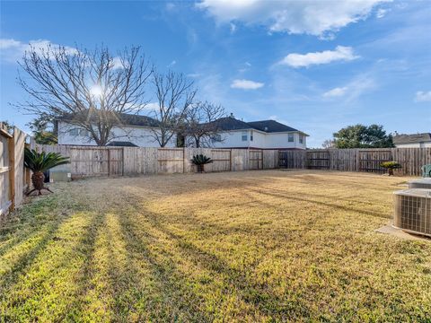 Tiny photo for 5514 Gatesprings Lane Lane, Sugar Land, TX 77479 (MLS # 40662318)