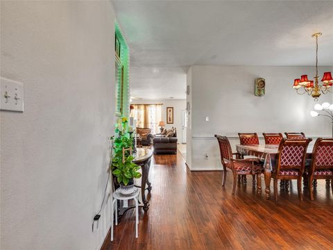 Tiny photo for 5514 Gatesprings Lane Lane, Sugar Land, TX 77479 (MLS # 40662318)