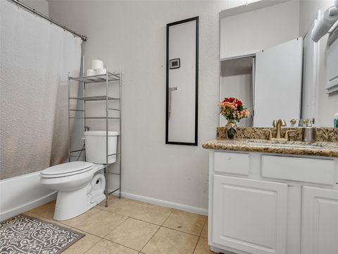 Tiny photo for 5514 Gatesprings Lane Lane, Sugar Land, TX 77479 (MLS # 40662318)