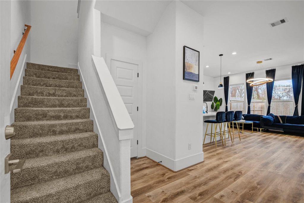 Photo of 3344 Francis Street, Houston, TX 77004 (MLS # 63551828)