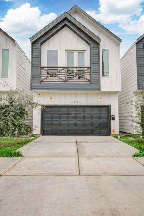 Homes For Sale - 3344 Francis Street<br/> Houston, TX 77004