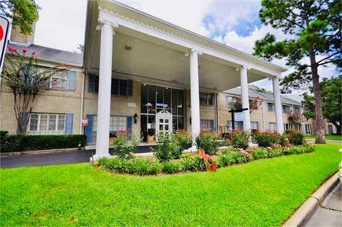 Photo of 2600 Bellefontaine Street #A25, Houston, TX 77025 (MLS # 4335890)