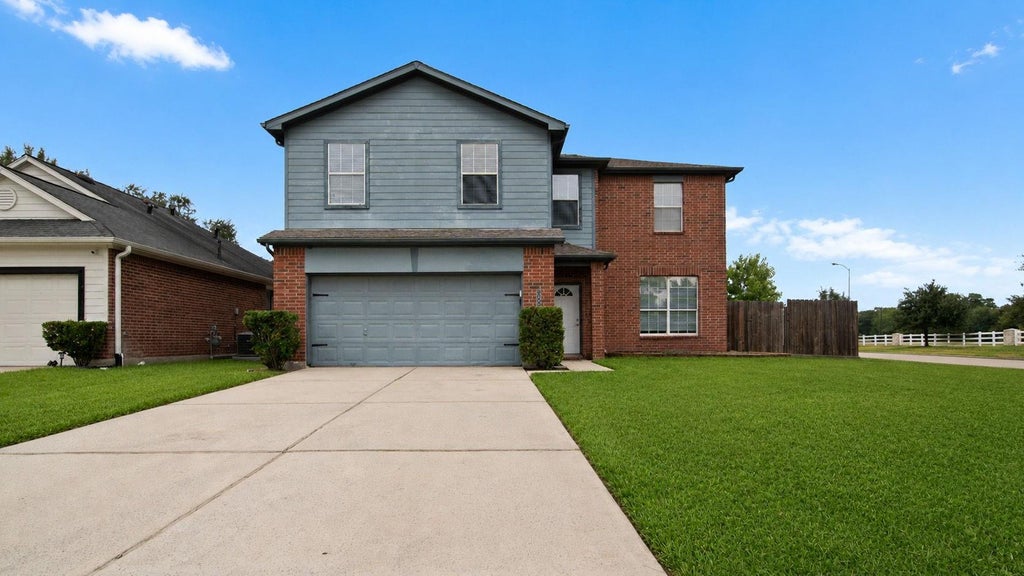 Photo of 8802 Ancient Willow Drive, Tomball, TX 77375 (MLS # 45258102)