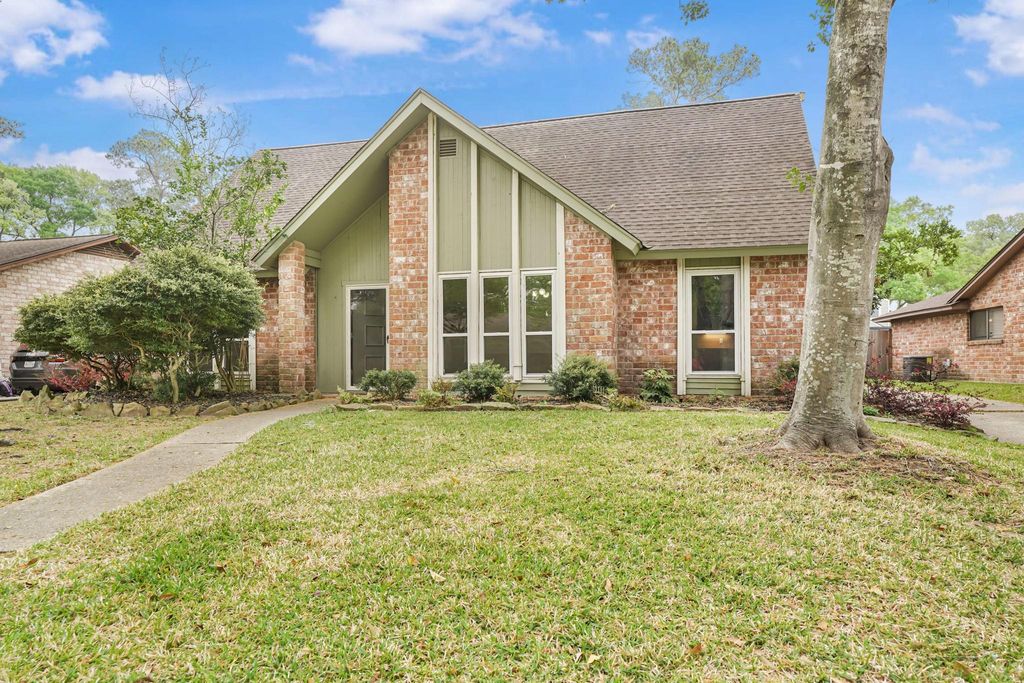 Photo of 2918 Laurel Fork Drive, Kingwood, TX 77339 (MLS # 95642705)