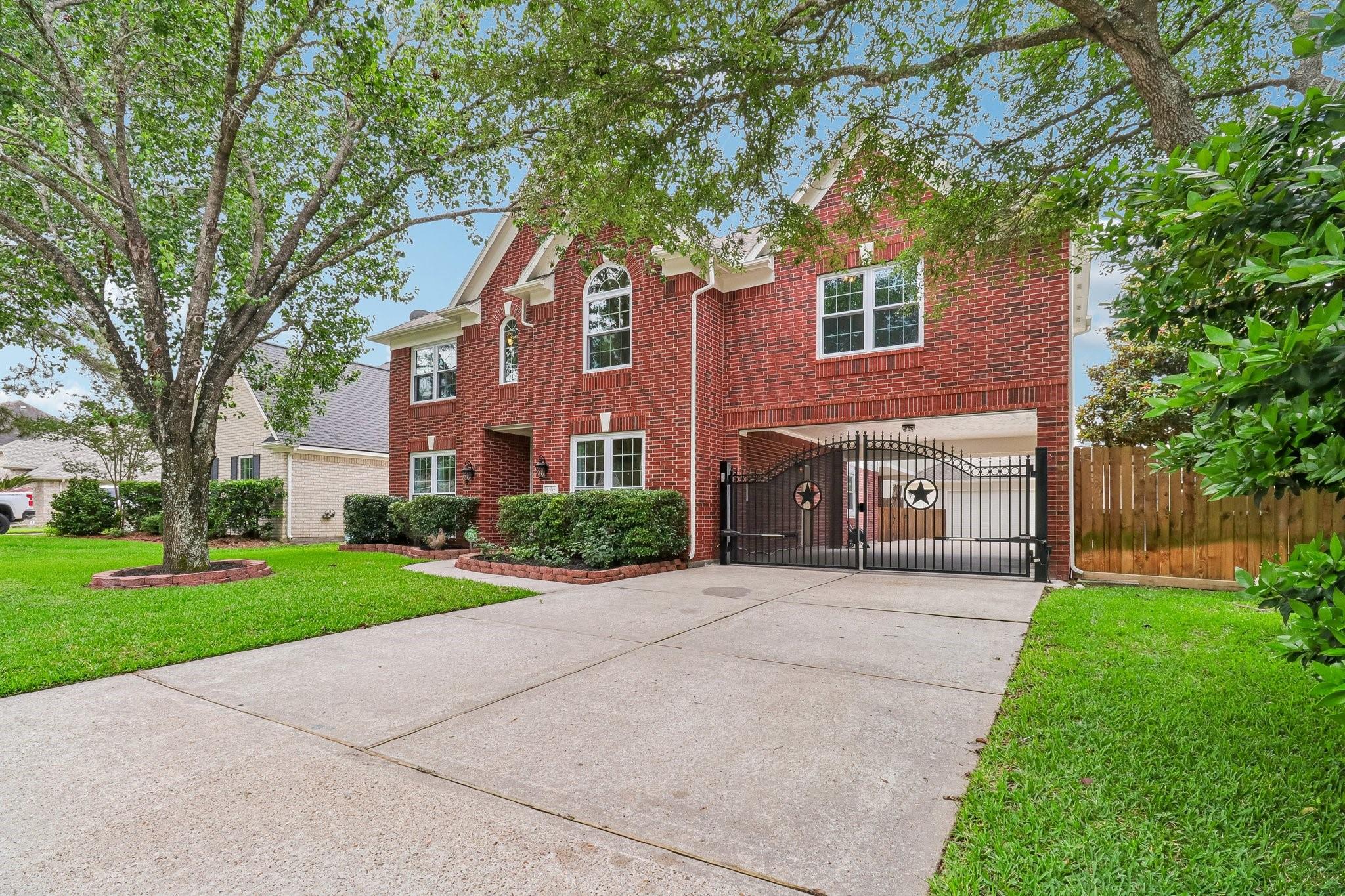 23921 Dorrington Estates Lane