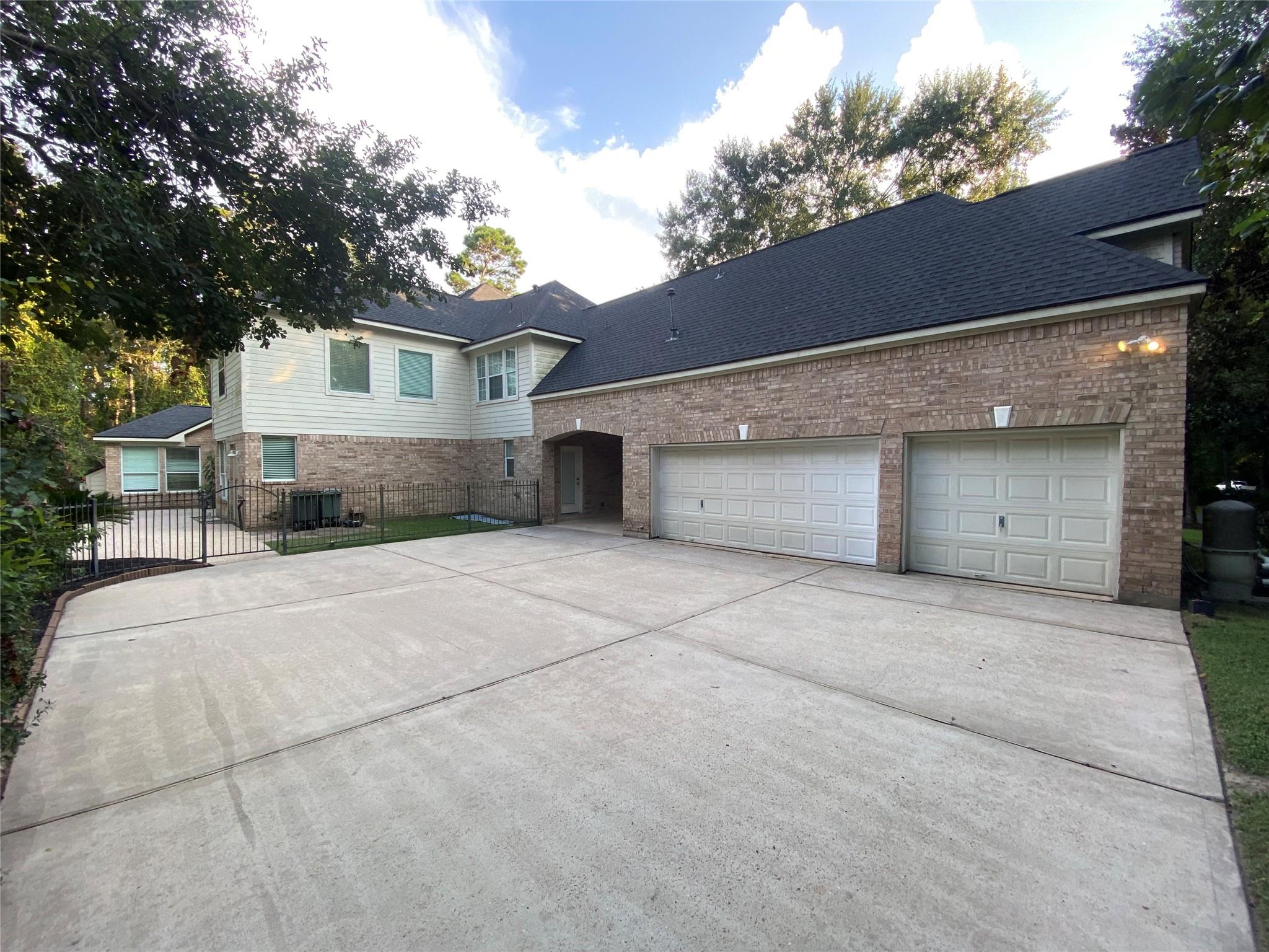 37518 Edgewater Drive