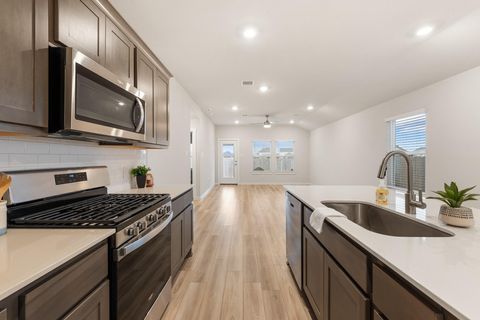 Photo of 918 Kickapoo Lane, College Station, TX 77845 (MLS # 87152127)