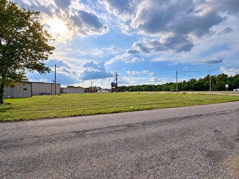 Photo of 3140 Texas Ave AVE, Bridge City, TX 77611 (MLS # 16821390)