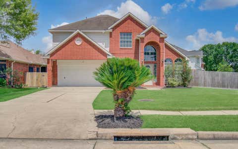 Photo of 3043 W Hampton Drive, Houston, TX 77082 (MLS # 52567068)