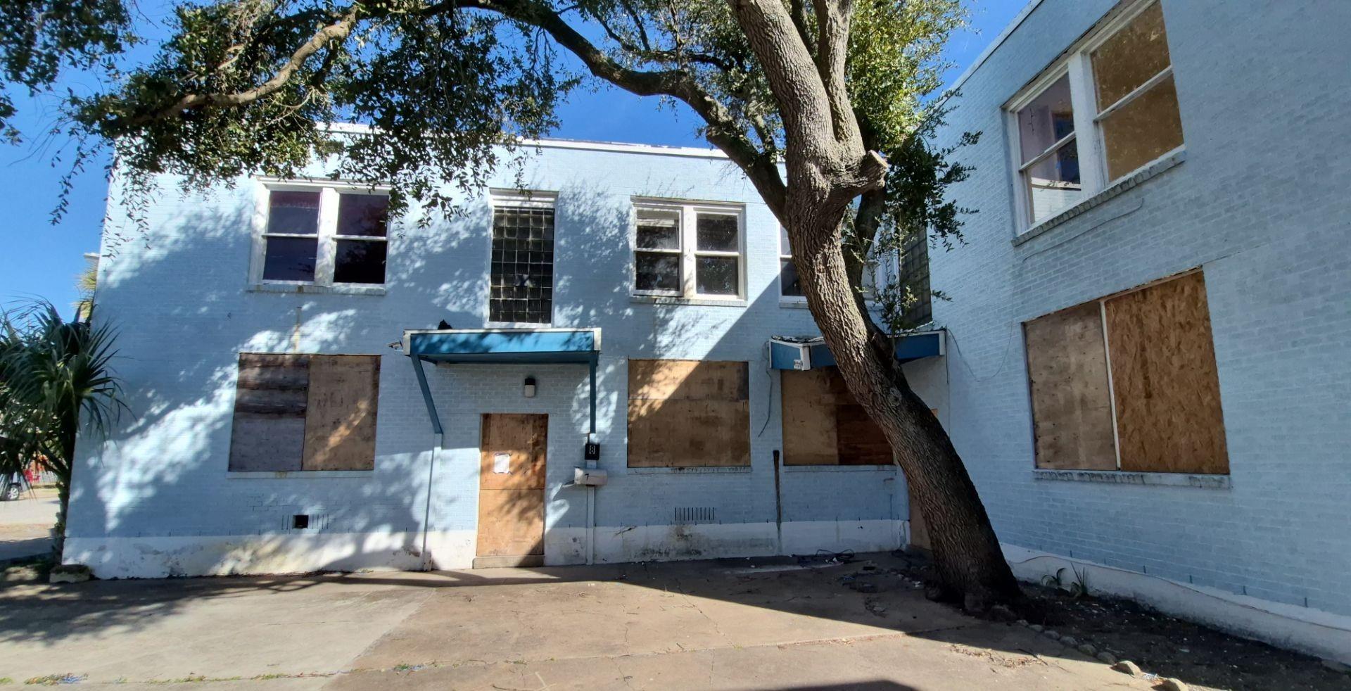 3609 Avenue S 1/2
