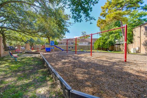 Tiny photo for 12973 Trail Hollow Dr Unit A Dr, Houston, TX 77079 (MLS # 95378627)