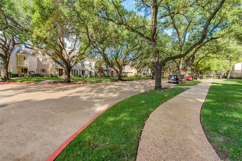 Tiny photo for 12973 Trail Hollow Dr Unit A Dr, Houston, TX 77079 (MLS # 95378627)