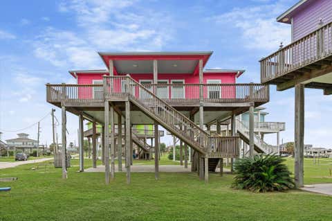 Homes For Sale - 818 W Johnson Crawford Circle<br/> Galveston County, Port Bolivar, TX 77650