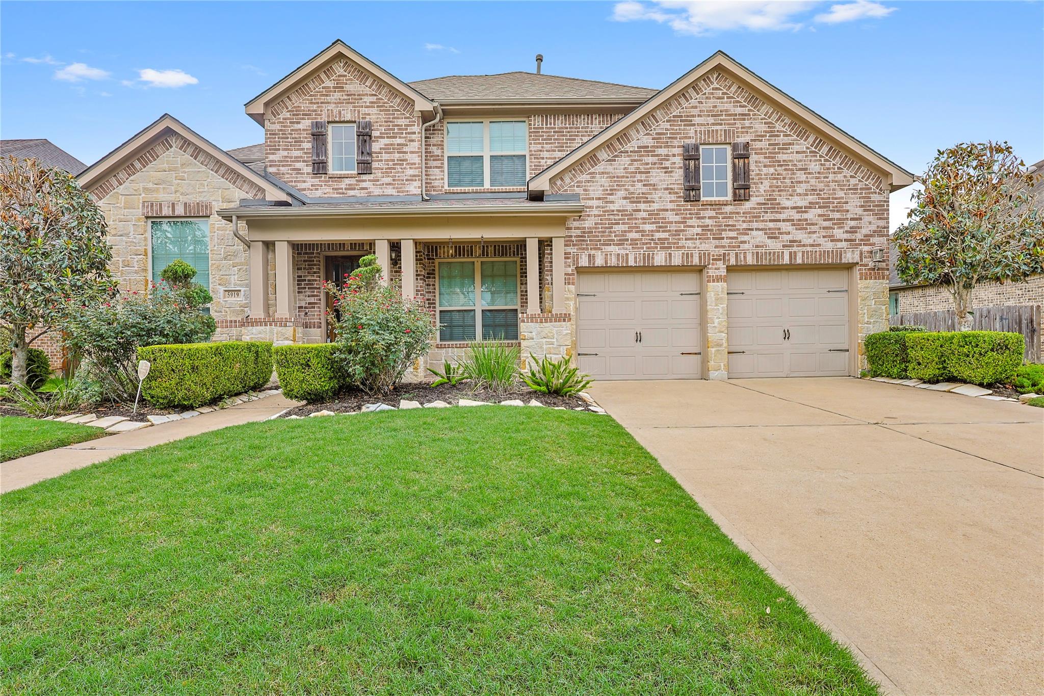 5919 Solara Ledge Lane