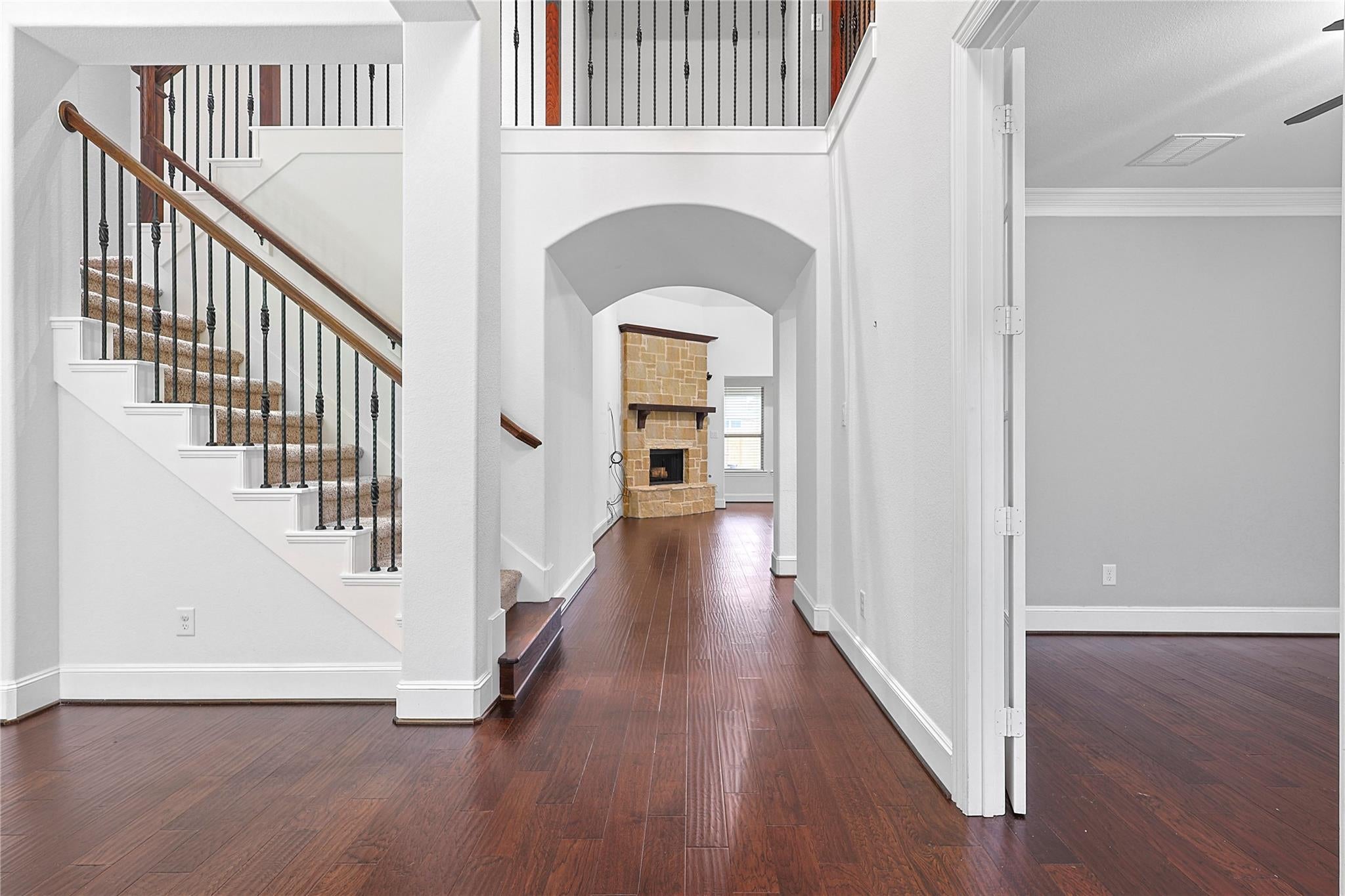 5919 Solara Ledge Lane