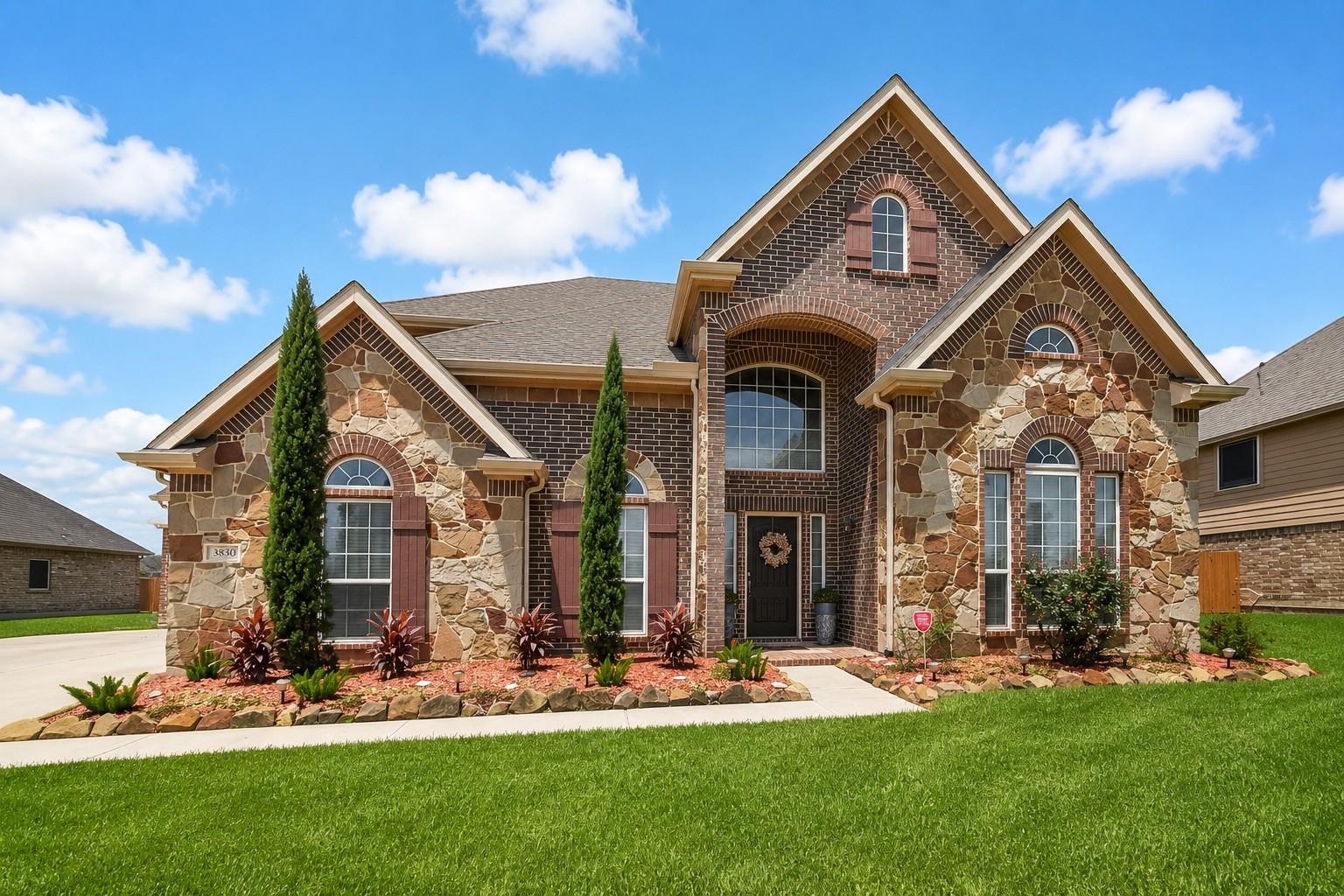 3830 Cypress Point Drive