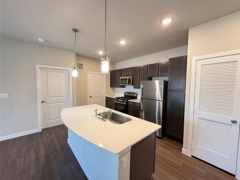 Photo of 2102 Antoine Drive DR #B1, Houston, TX 77055 (MLS # 26596304)