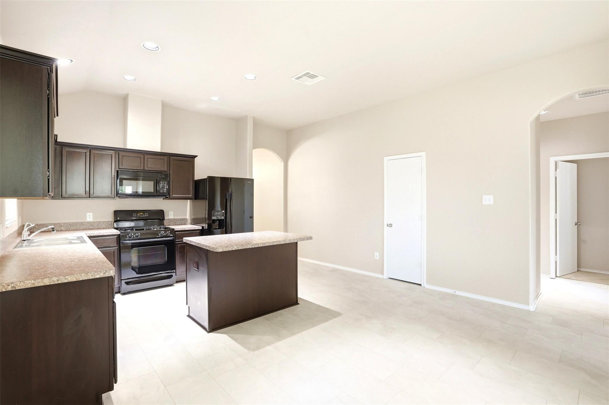 5427 Sunfall Bend Lane