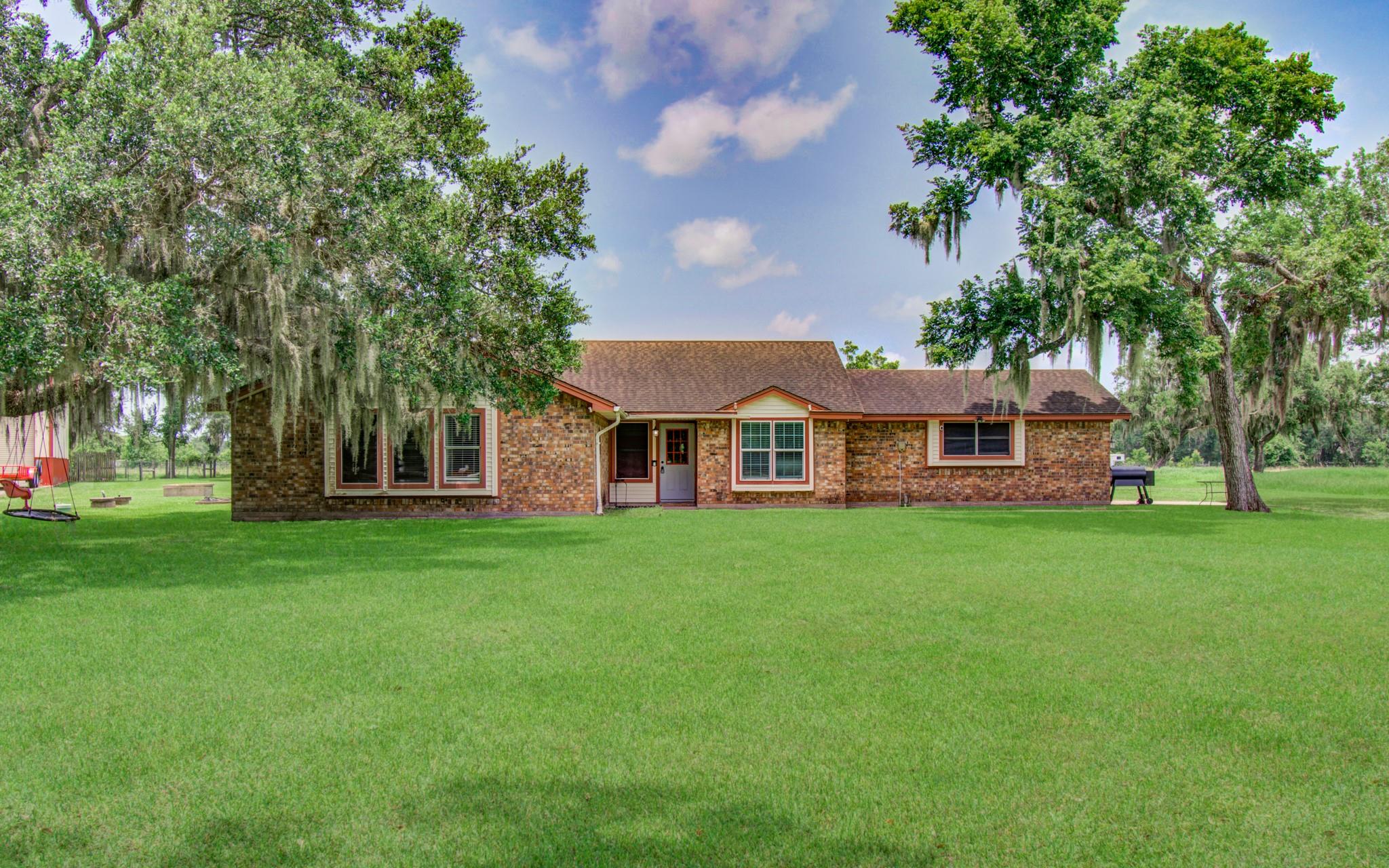 7594 County Road 684c