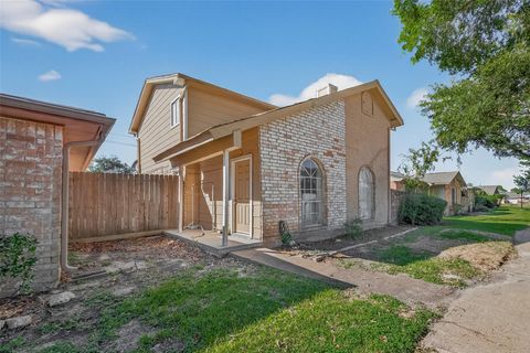 Photo of 13175 Clarewood Drive, Houston, TX 77072 (MLS # 9400622)