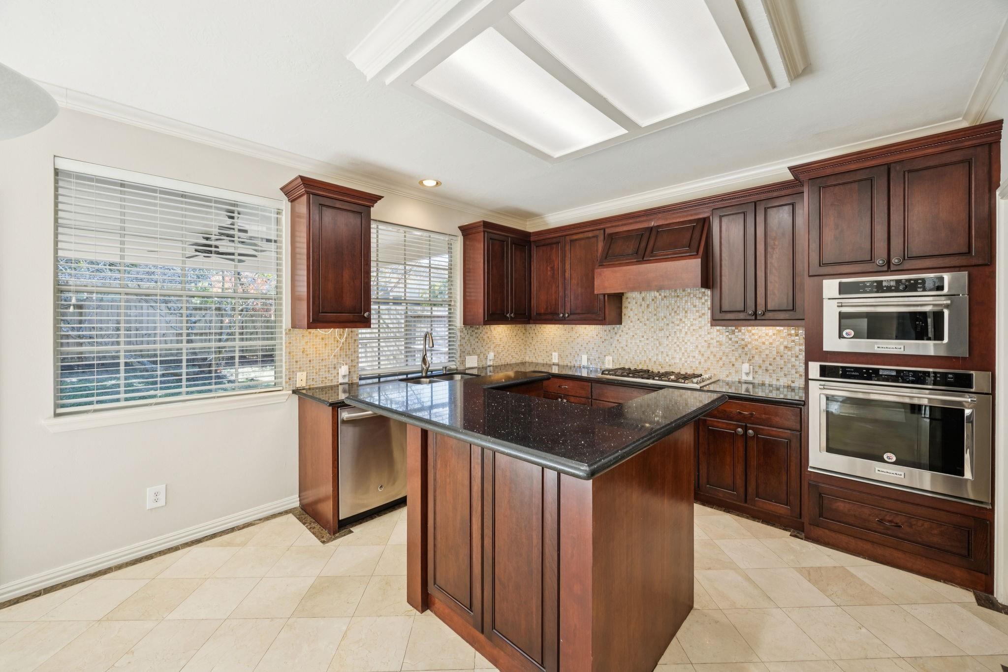 3002 Autumn Cove Court