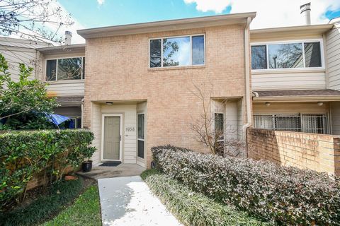 Photo of 1938 Augusta Drive, Houston, TX 77057 (MLS # 68337066)