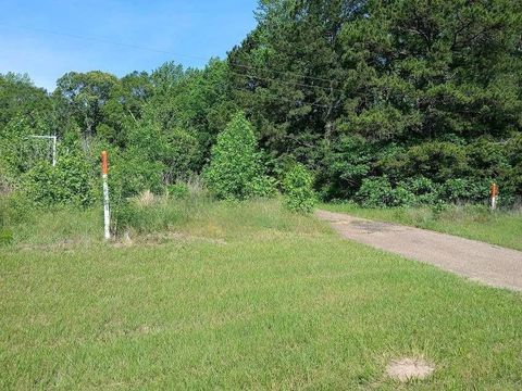 Vacant Land For Sale - 21655 Us Highway 59<br/> Queen City, TX 75572