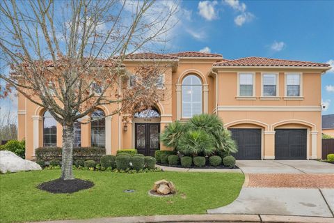 Photo of 14339 Shadow Garden Lane, Houston, TX 77077 (MLS # 50415864)