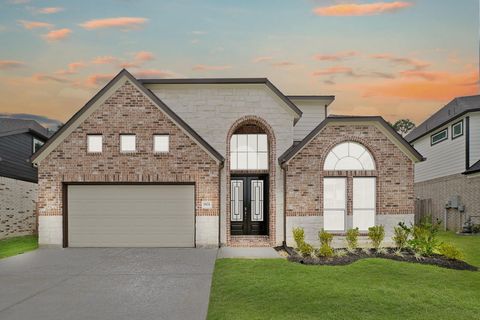 Photo of 1904 Golden Spruce Lane, Conroe, TX 77301 (MLS # 84671639)